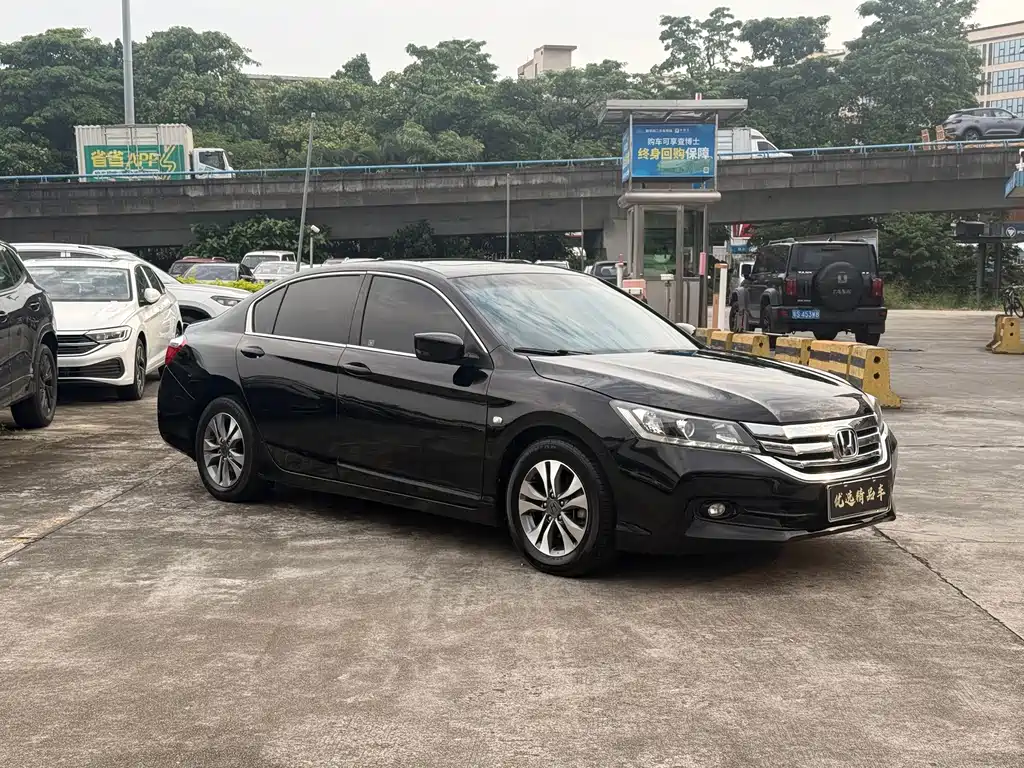 Honda Accord — миниатюра 3