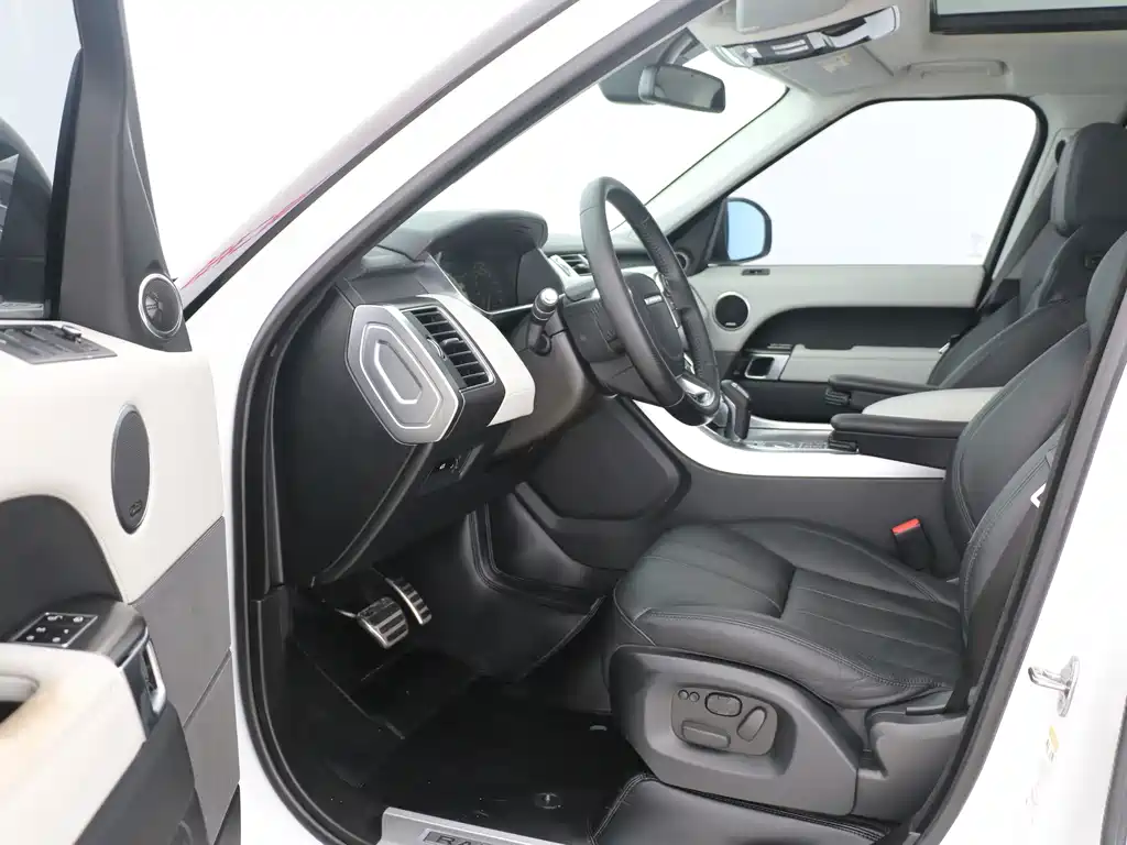 Land Rover Sport — миниатюра 12