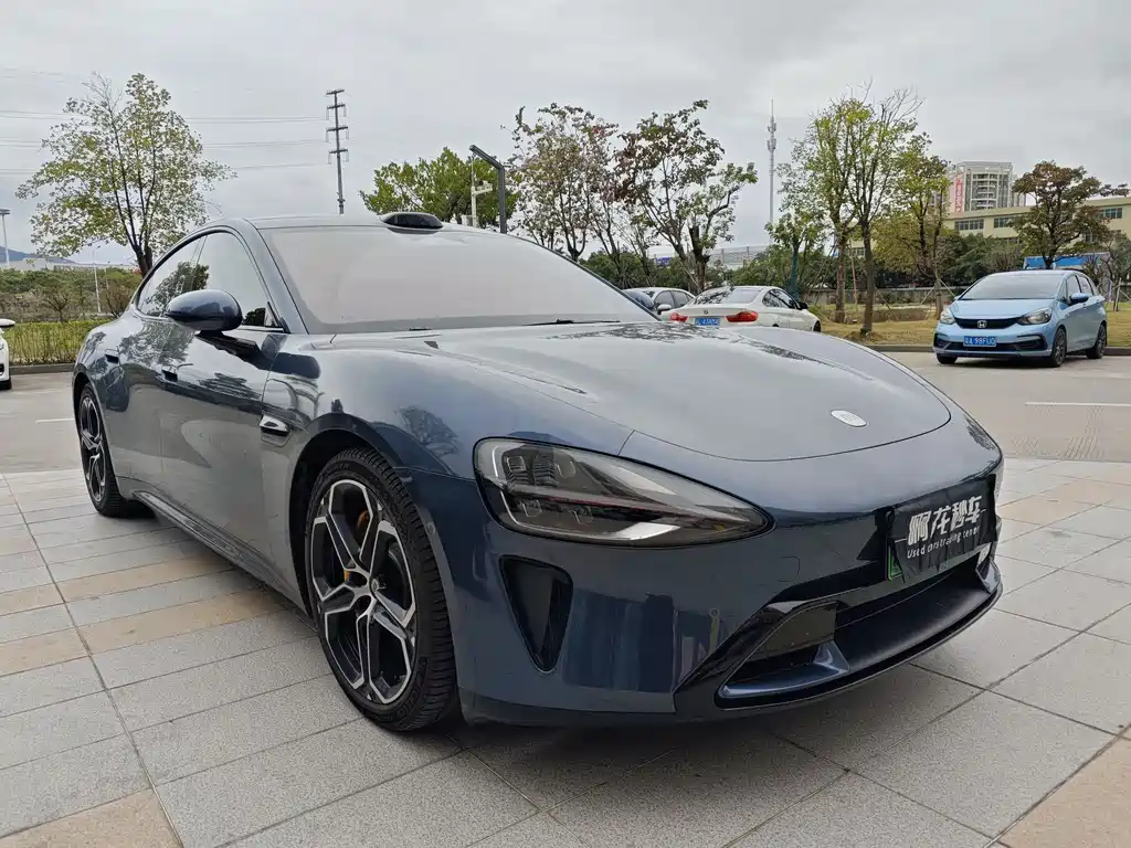 XIAOMI CAR XIAOMI SU7