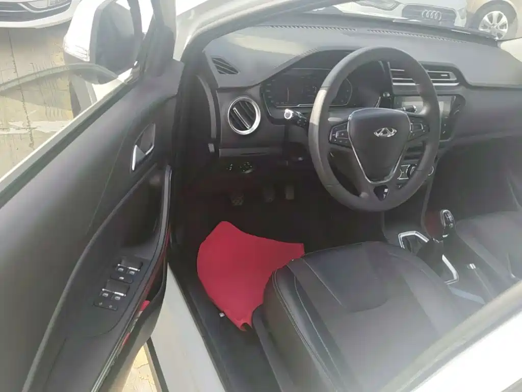 Chery Tiggo 3x — миниатюра 16