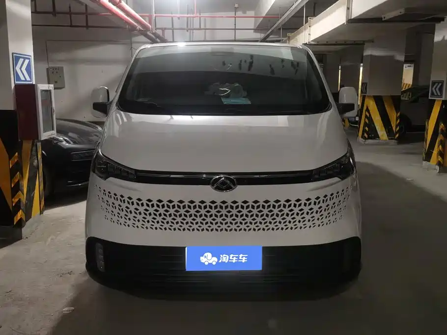 Maxus V70 — миниатюра 2