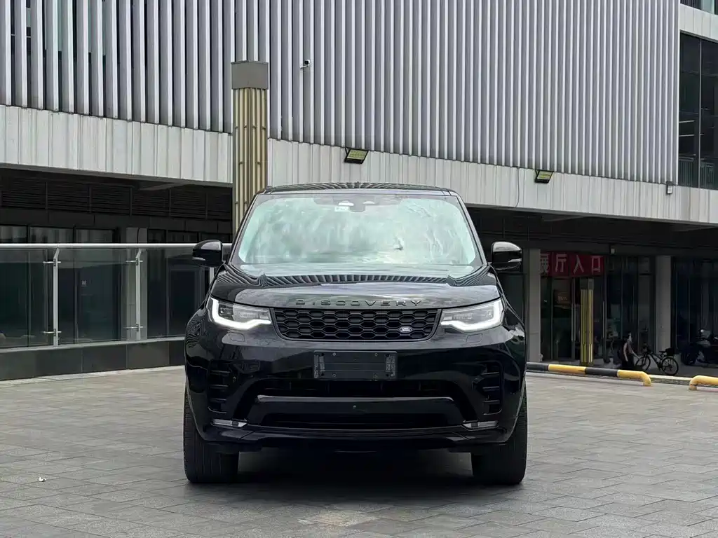 Land Rover Discovery 2021 360PS R-Dynamic SE