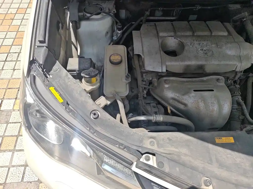 Toyota RAV4 — миниатюра 21