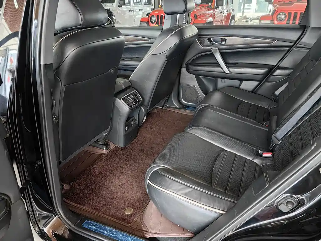 Honda UR-V — миниатюра 6