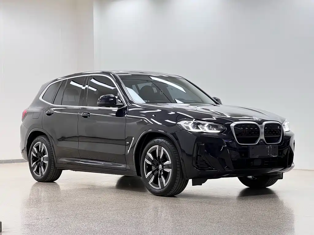 BMW iX3 — фотографии объявления, Фото 4