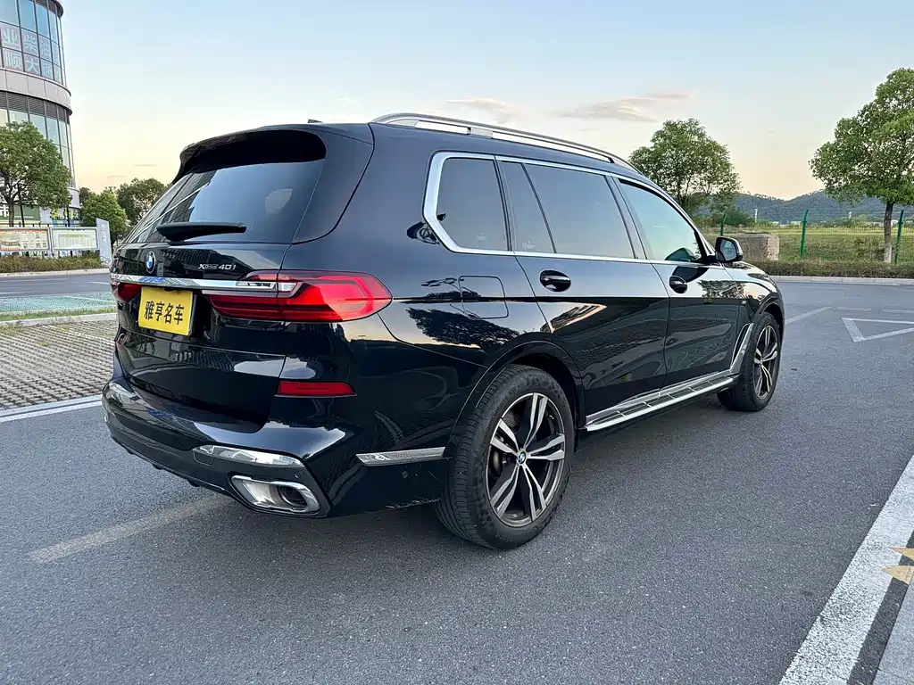 BMW X7 — миниатюра 20