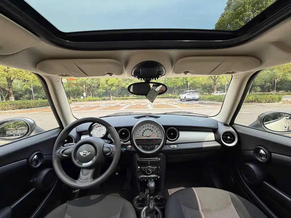 MINI Mini Clubman — миниатюра 20
