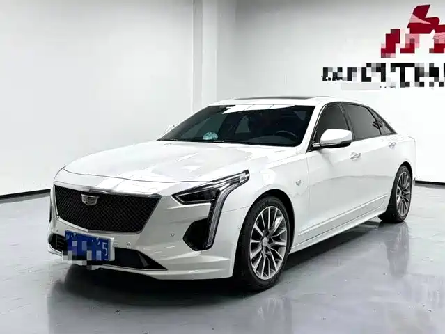 CADILLAC CT6