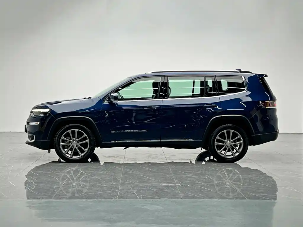 Jeep Grand Commander — миниатюра 3