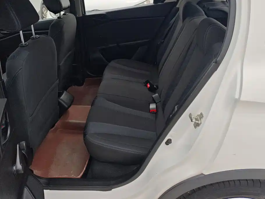 Baojun 310 — миниатюра 11