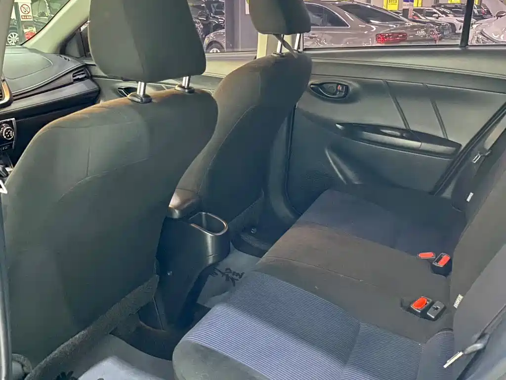 TOYOTA YARIS L ZHIXUAN