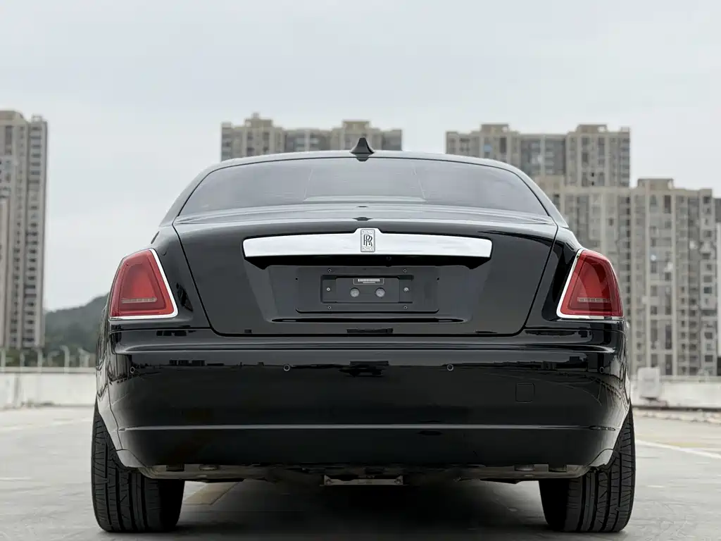Rolls-Royce Ghost — миниатюра 13