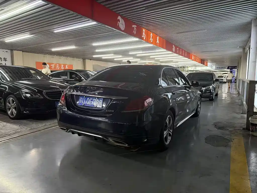 Mercedes-Benz C-Class — миниатюра 9