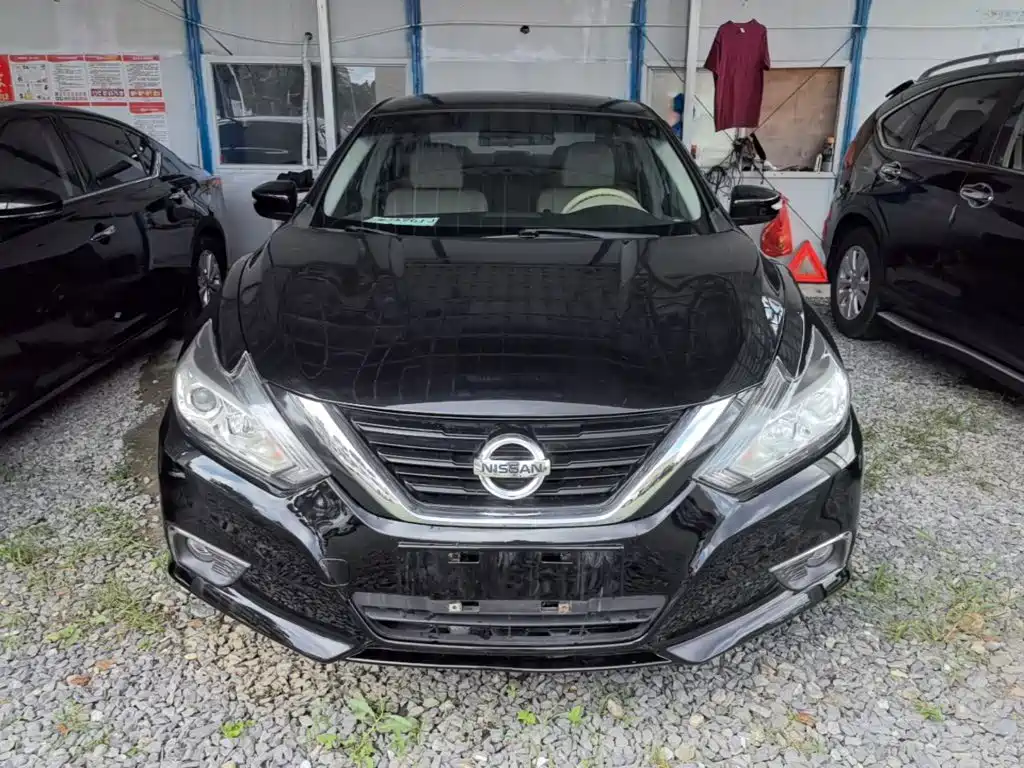 Nissan Altima 2016 2.0L XE Fashion