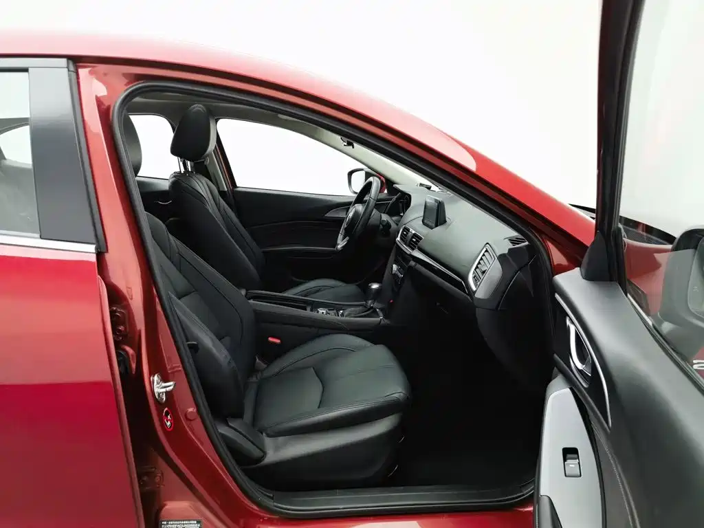 Mazda 3 Axela — миниатюра 23