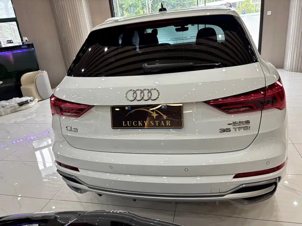 Audi Q3 2022 35 TFSI Fashion