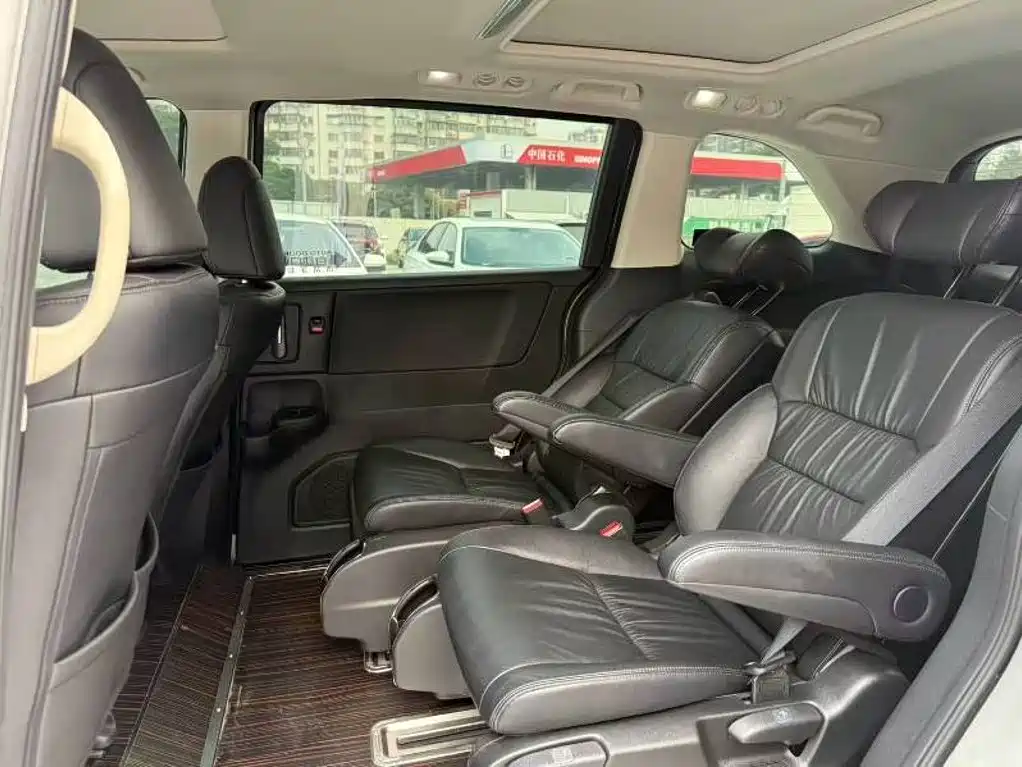 Honda Odyssey — миниатюра 9
