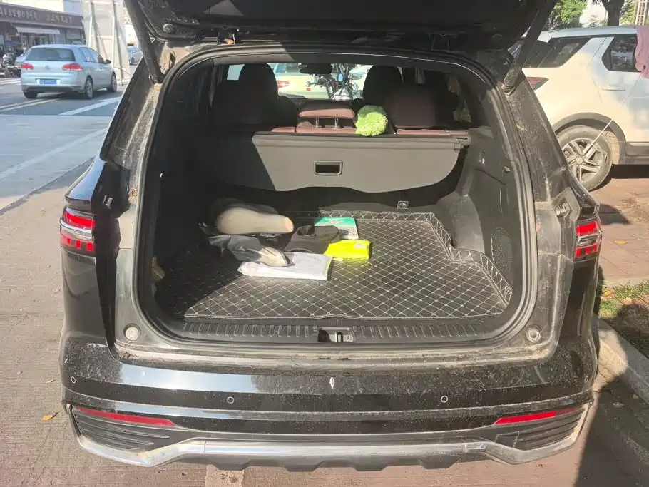 Geely Xingyue L — миниатюра 4