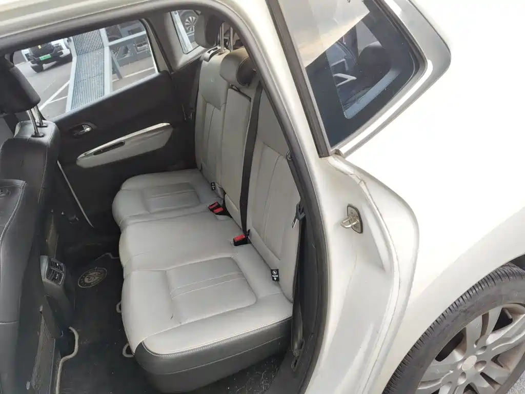 Peugeot 3008 — миниатюра 15
