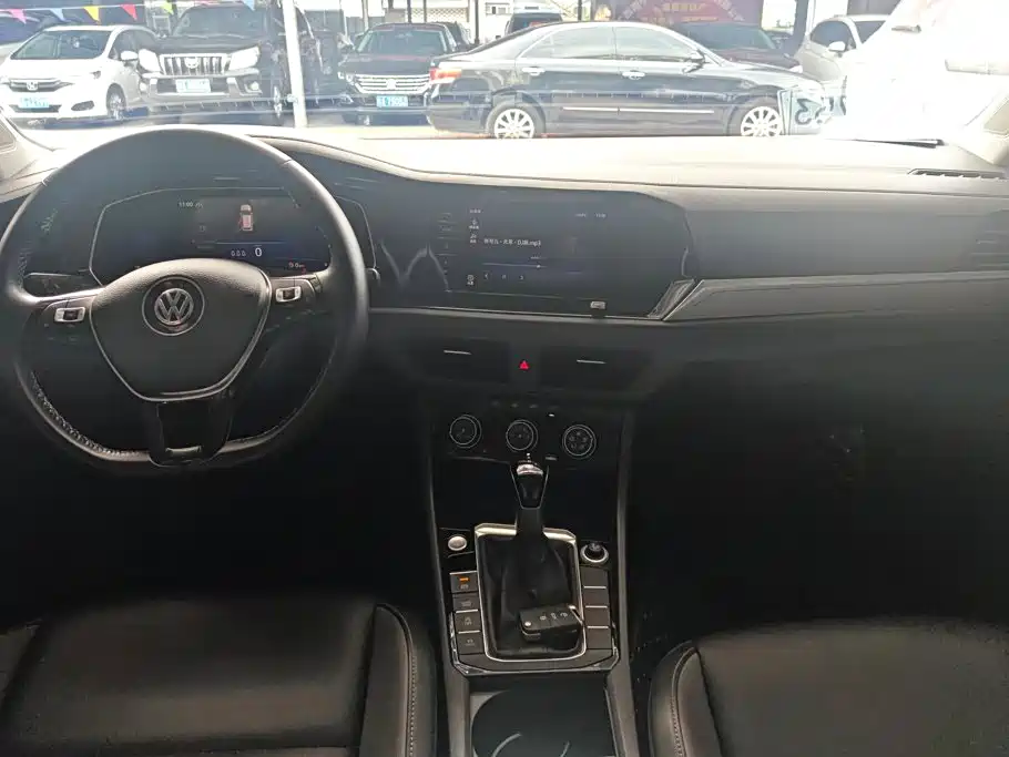 Volkswagen Sagitar — миниатюра 12