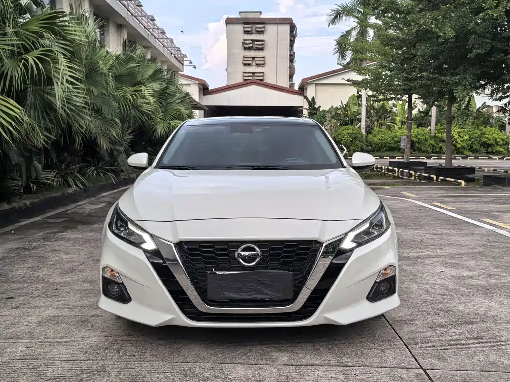 Nissan Teana — миниатюра 5