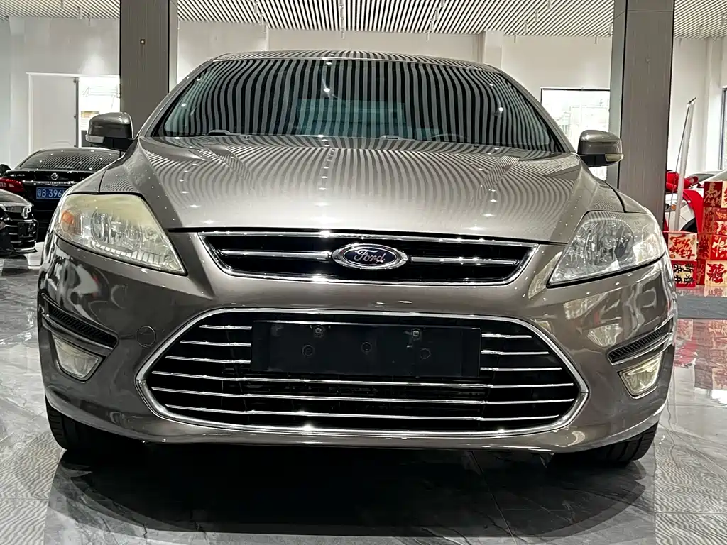 Ford Mondeo - 2011 2.0L GTDi200 Fashion