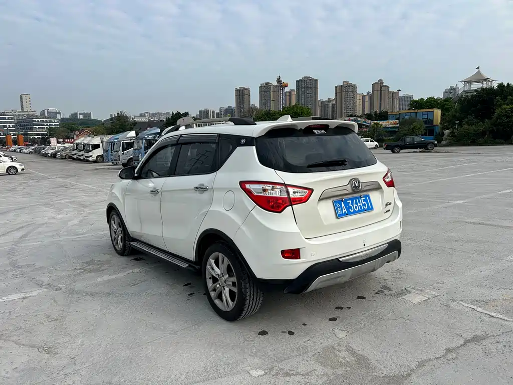 Changan CS35 2012 1.6L AT Luxury IV