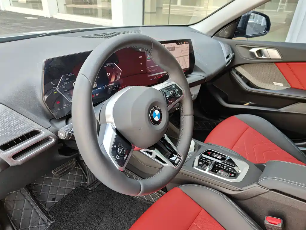 BMW 2 Series — миниатюра 7