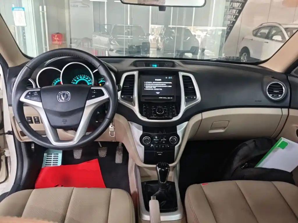 Changan Eado — миниатюра 10