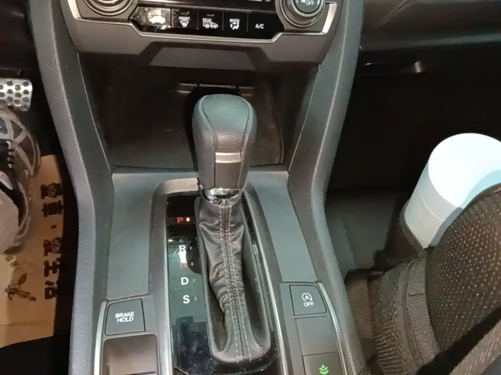 Honda Civic — миниатюра 14