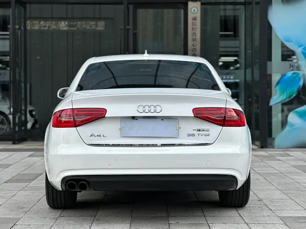 Audi A4L — миниатюра 8