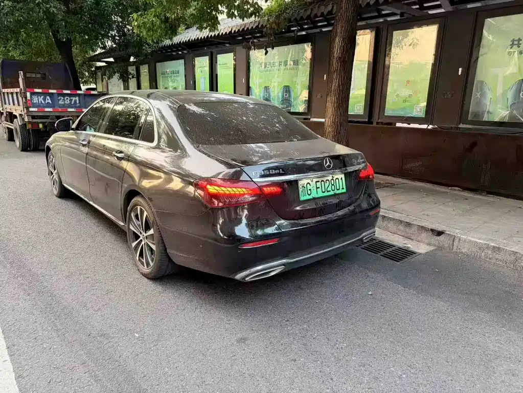 Mercedes-Benz E-Class New Energy — миниатюра 9