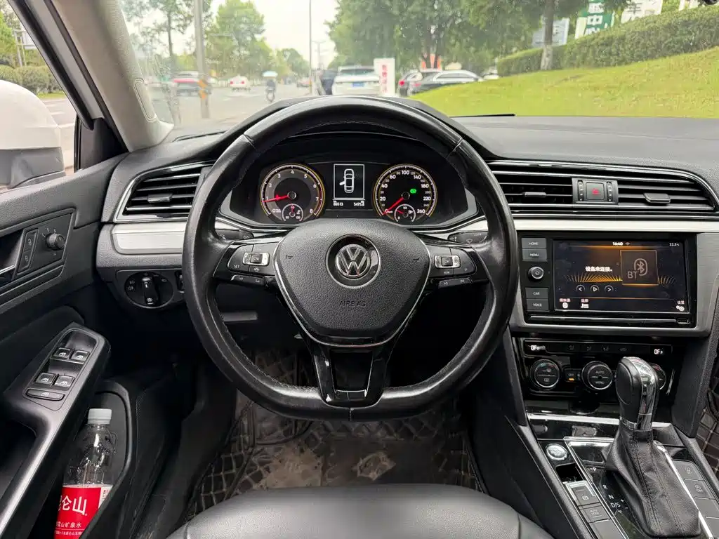 Volkswagen Lamando — миниатюра 14
