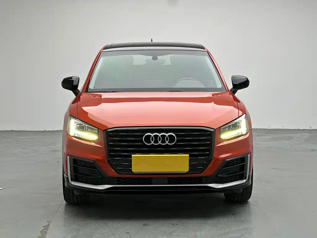 Audi Q2L — миниатюра 2