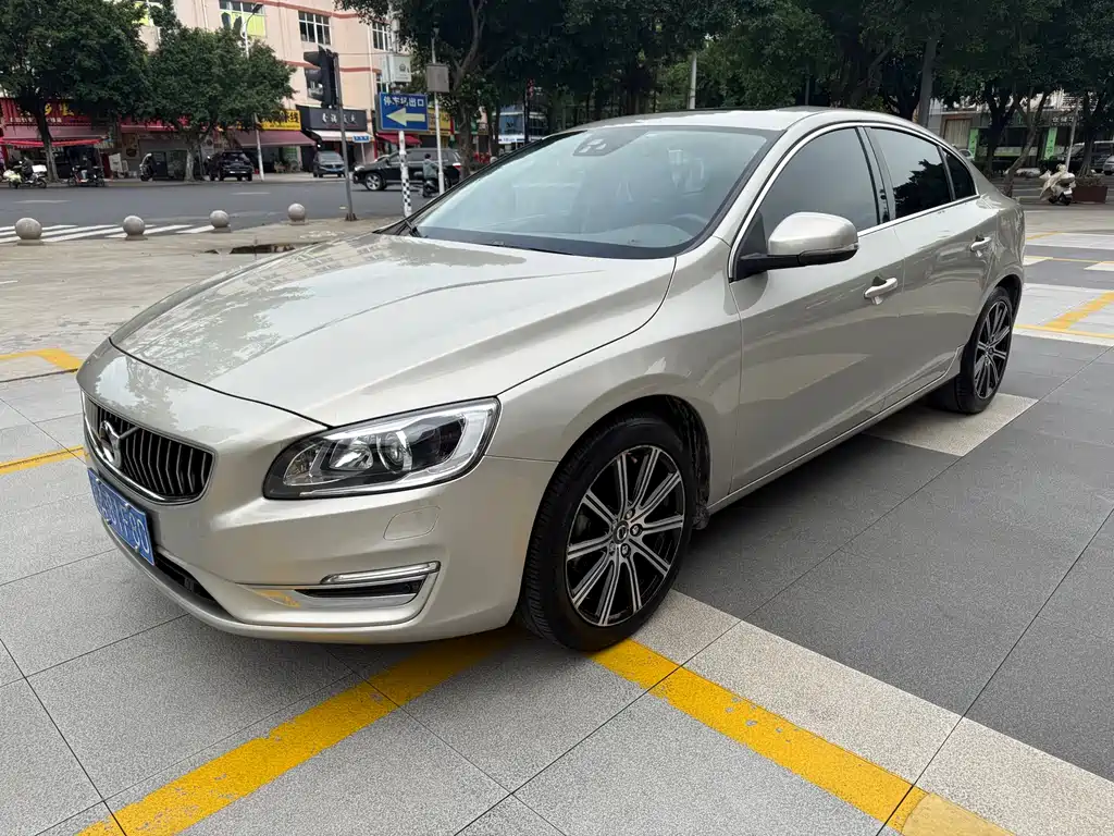 Volvo S60 2018
