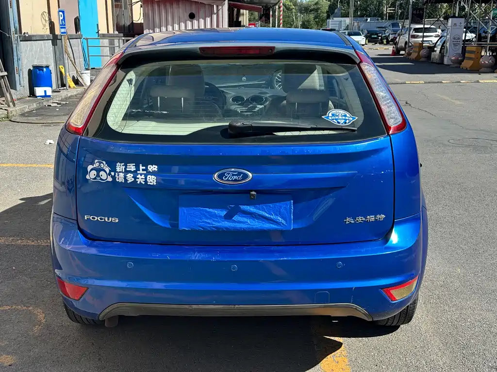 Ford Focus — миниатюра 5