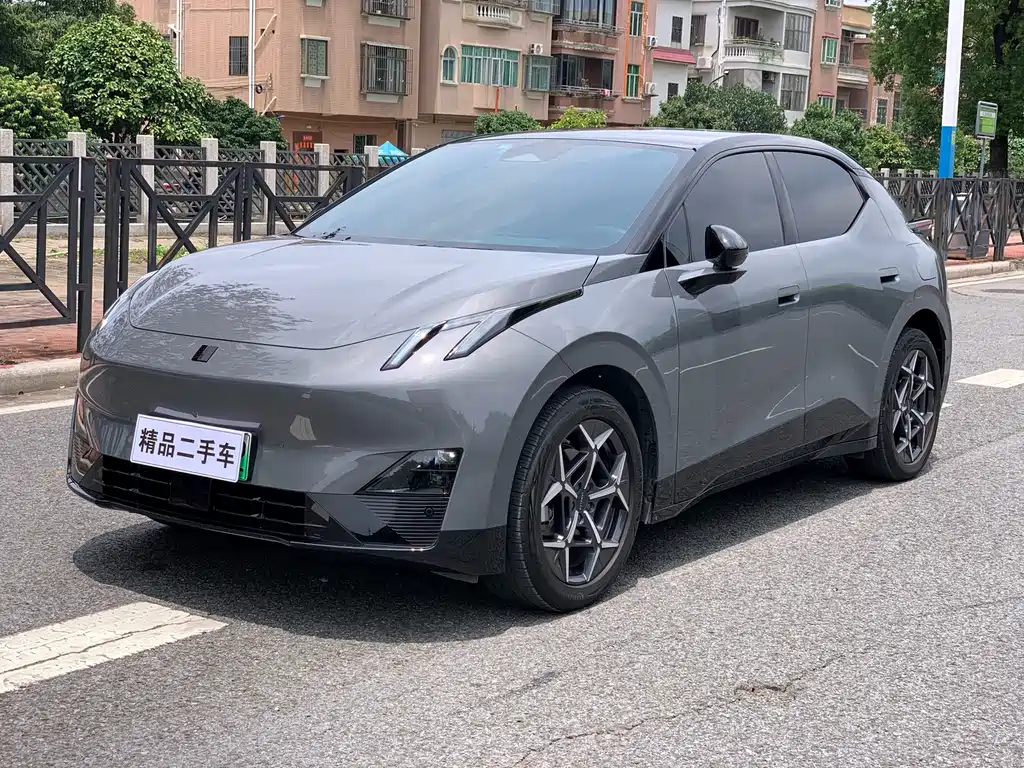 Lynk & Co Z20 2025