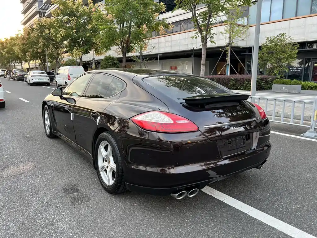 Porsche Panamera — миниатюра 16