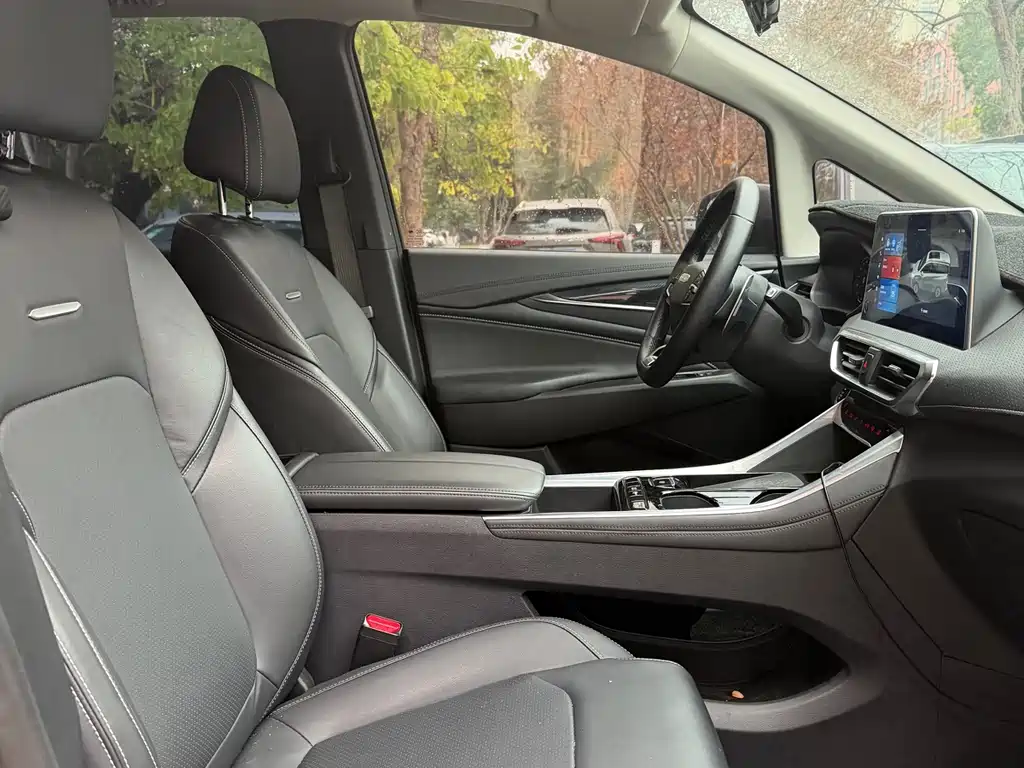 SAIC MAXUS CHASE G50