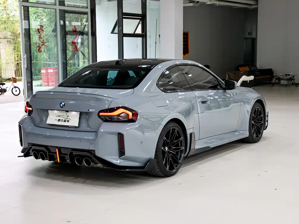 BMW M2 2023 M2