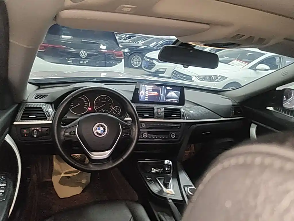 BMW 3 Series GT — миниатюра 10