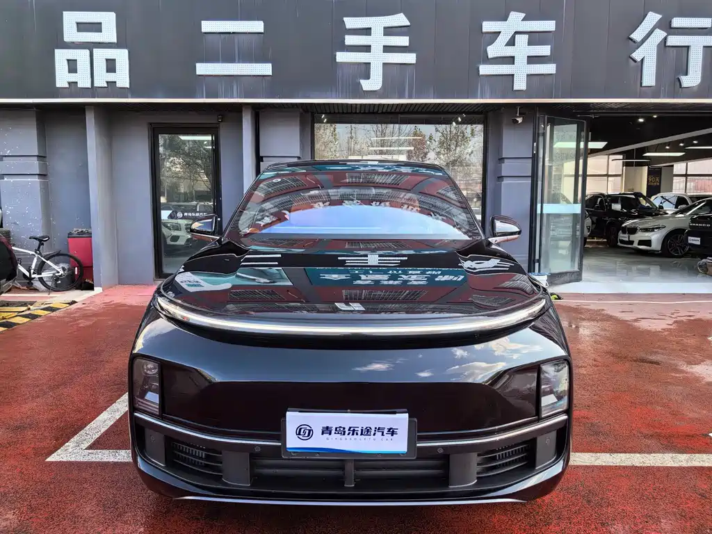 Li Auto Li L8 2023