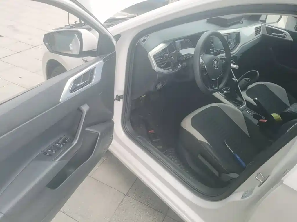Volkswagen Polo — миниатюра 16