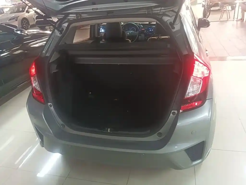 Honda Fit — миниатюра 19