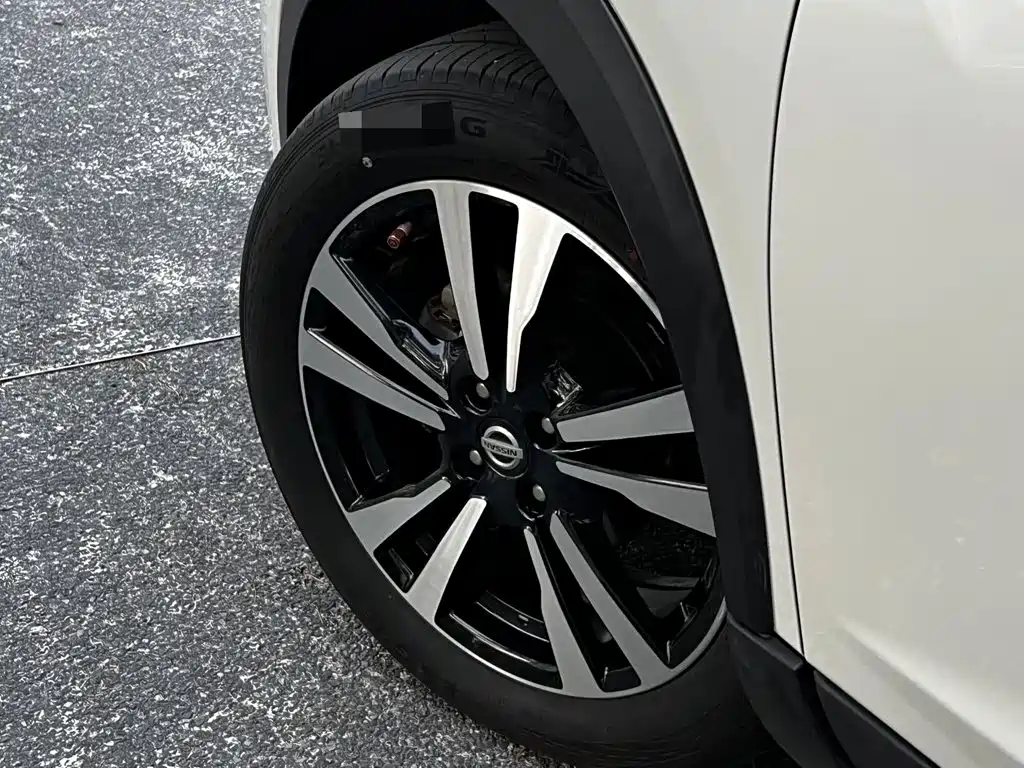 Nissan Kicks — миниатюра 12