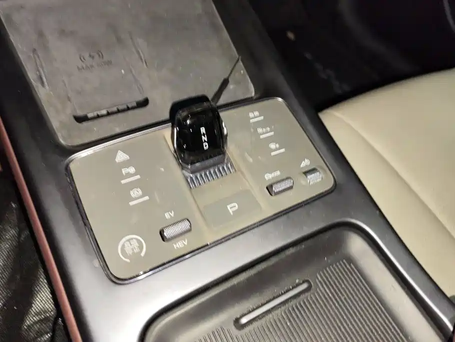 BYD Seal 07 DM-i — миниатюра 16