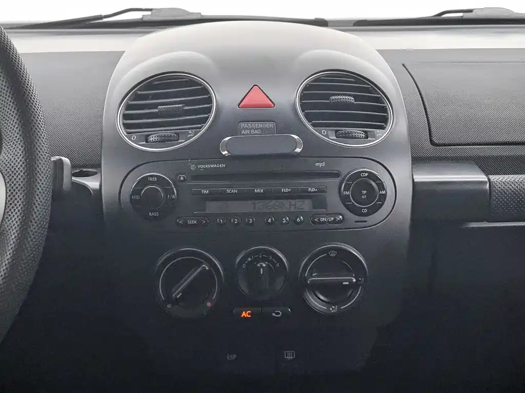 Volkswagen Beetle — миниатюра 12