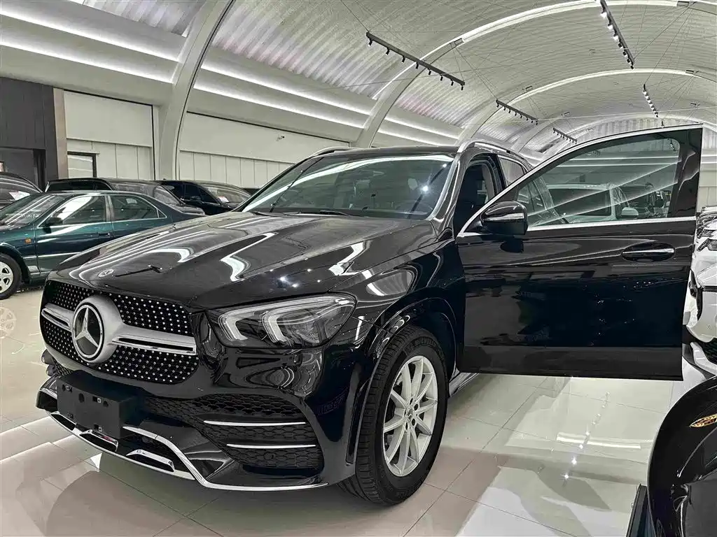 Mercedes-Benz GLE (Import) — миниатюра 5