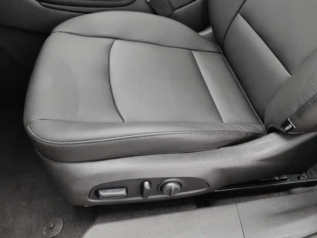 Chevrolet Malibu XL — миниатюра 20