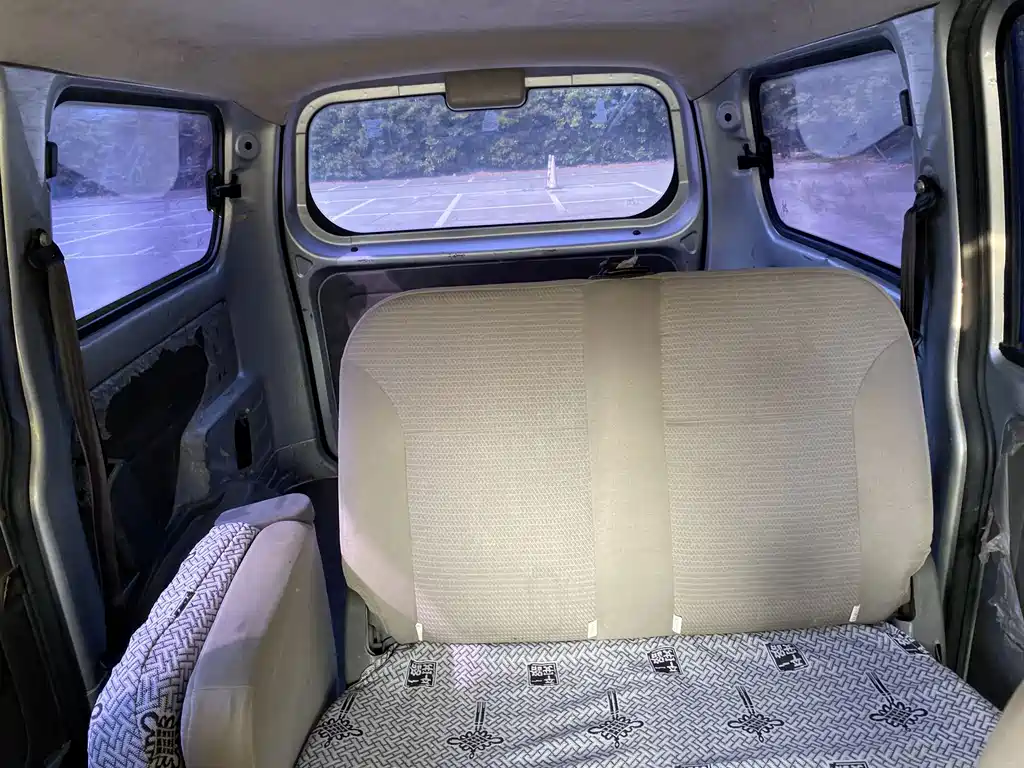 Wuling Rongguang V — миниатюра 11